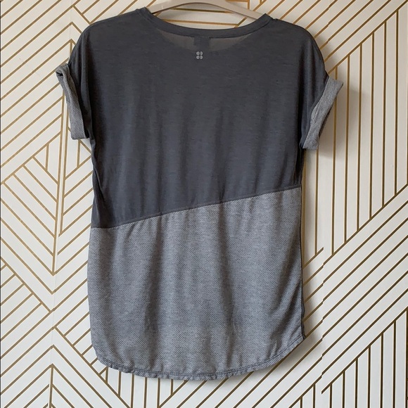 ✨Sweaty Betty T Shirt✨ - Picture 2 of 5